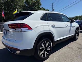 2021 Volkswagen Atlas Cross Sport SE
                                    for sale in Hialeah, FL – photo 14