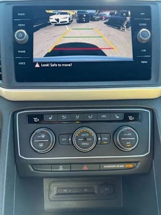 2021 Volkswagen Atlas Cross Sport SE
                                    for sale in Hialeah, FL – photo 6
