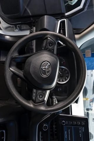 2020 Toyota Corolla LE
                                    for sale in Hialeah, FL – photo 25
