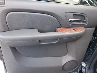 2011 Chevrolet Avalanche LTZ
                                    for sale in Miami, FL – photo 15