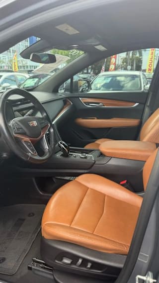 2020 Cadillac XT5 Premium Luxury
                                    for sale in Miami, FL – photo 18