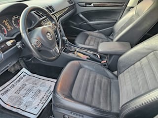 2015 Volkswagen Passat 2.0L TDI SEL Premium
                                    for sale in Hollywood, FL – photo 16
