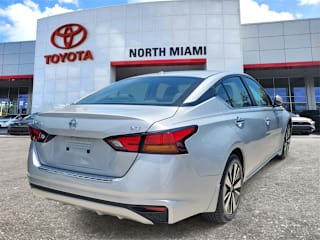 2022 Nissan Altima 2.5 SV
                                    for sale in Miami, FL – photo 4