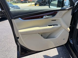 2018 Cadillac XT5 Premium Luxury
                                    for sale in Pompano Beach, FL – photo 13