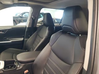 2024 Toyota RAV4 XLE Premium
                                    for sale in Miami, FL – photo 21