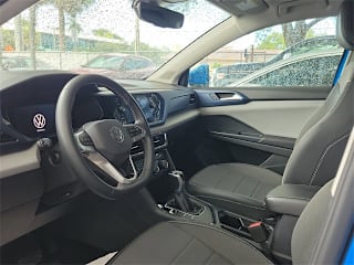 2023 Volkswagen Taos SE
                                    for sale in Miami, FL – photo 10
