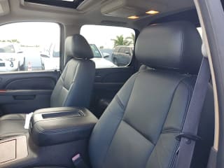 2011 Chevrolet Avalanche LTZ
                                    for sale in Miami, FL – photo 18