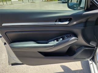 2022 Nissan Altima 2.5 SV
                                    for sale in Miami, FL – photo 12