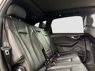 2025 Audi Q7 quattro Premium Plus 55 TFSI
                                    for sale in Miami, FL – photo 40
