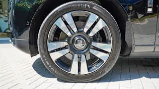 2019 Rolls-Royce Cullinan Base
                                    for sale in Fort Lauderdale, FL – photo 11
