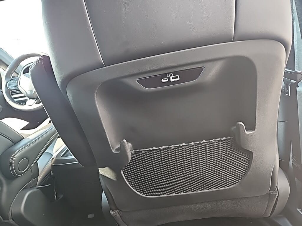 Image of 2023 Chrysler Pacifica Hybrid