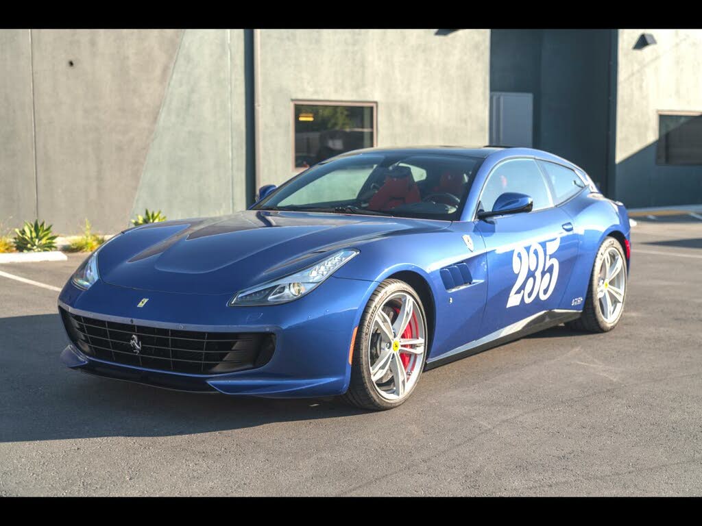 Ferrari GTC4Lusso