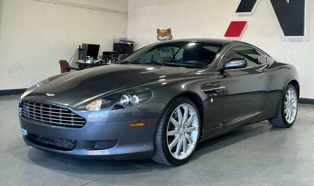 Aston Martin DB9