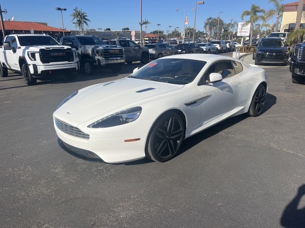 Aston Martin DB9