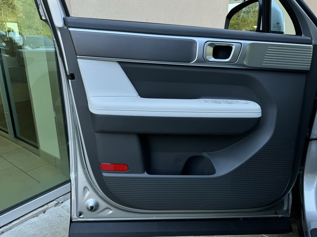 Image of 2025 Hyundai Santa Fe Hybrid