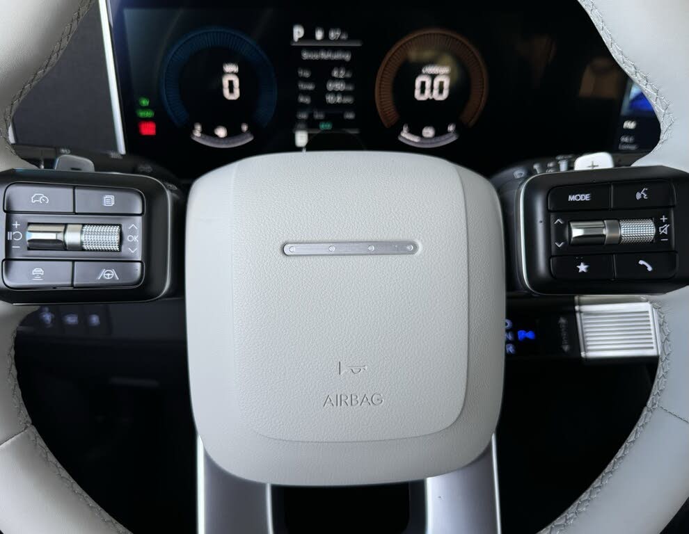 Image of 2025 Hyundai Santa Fe Hybrid