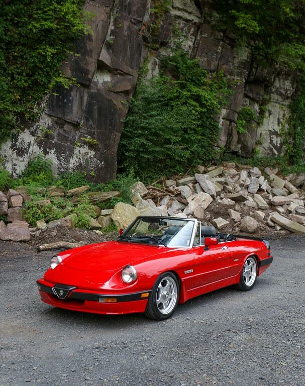 1971–1993 Alfa Romeo Spider