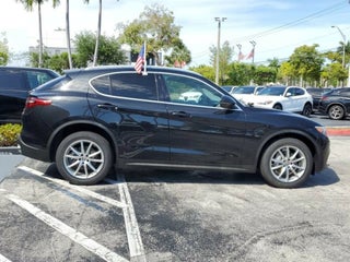 2018 Alfa Romeo Stelvio thumbnail – Miami, FL – 8