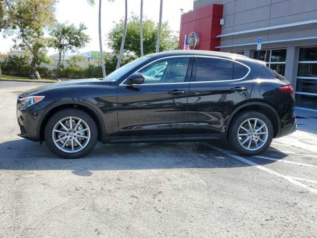 2018 Alfa Romeo Stelvio Ti
                                    for sale in Miami, FL – photo 4