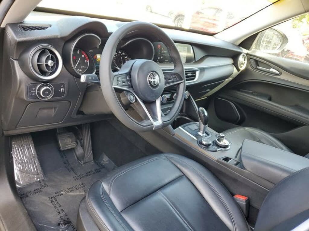 2018 Alfa Romeo Stelvio Ti
                                    for sale in Miami, FL – photo 11