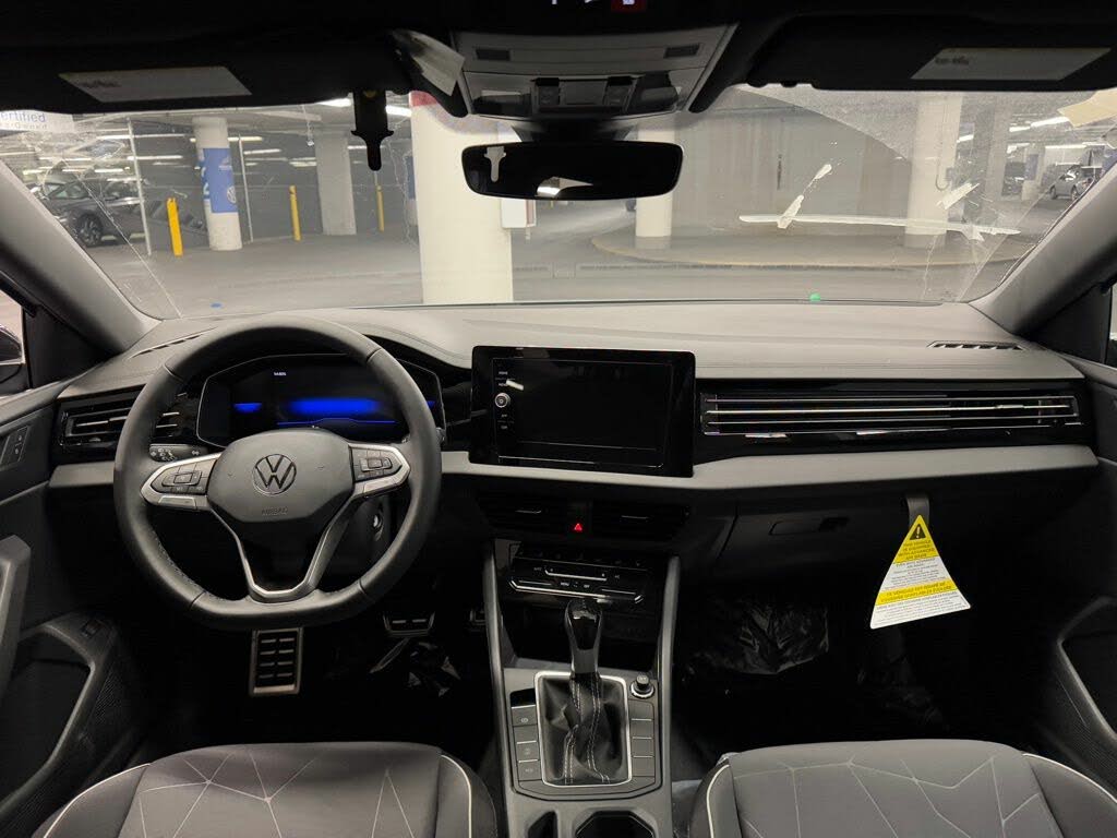 Image of 2025 Volkswagen Jetta