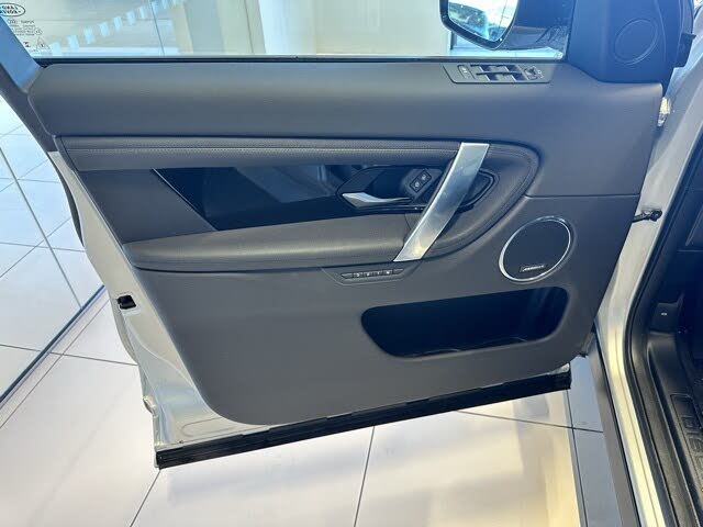 Image of 2025 Land Rover Discovery Sport