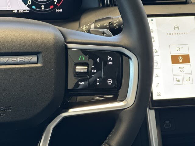Image of 2025 Land Rover Discovery Sport