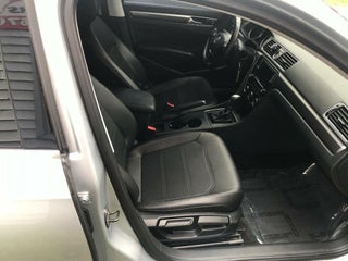2017 Volkswagen Passat thumbnail – North Lauderdale, FL – 14