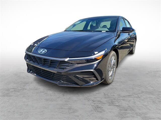 Image of 2025 Hyundai Elantra Hybrid