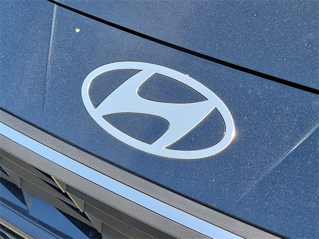 Image of 2025 Hyundai Elantra Hybrid