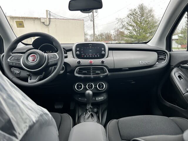 Image of 2023 FIAT 500X