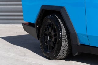 2024 Tesla Cybertruck thumbnail – Hollywood, FL – 16