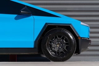 2024 Tesla Cybertruck thumbnail – Hollywood, FL – 8
