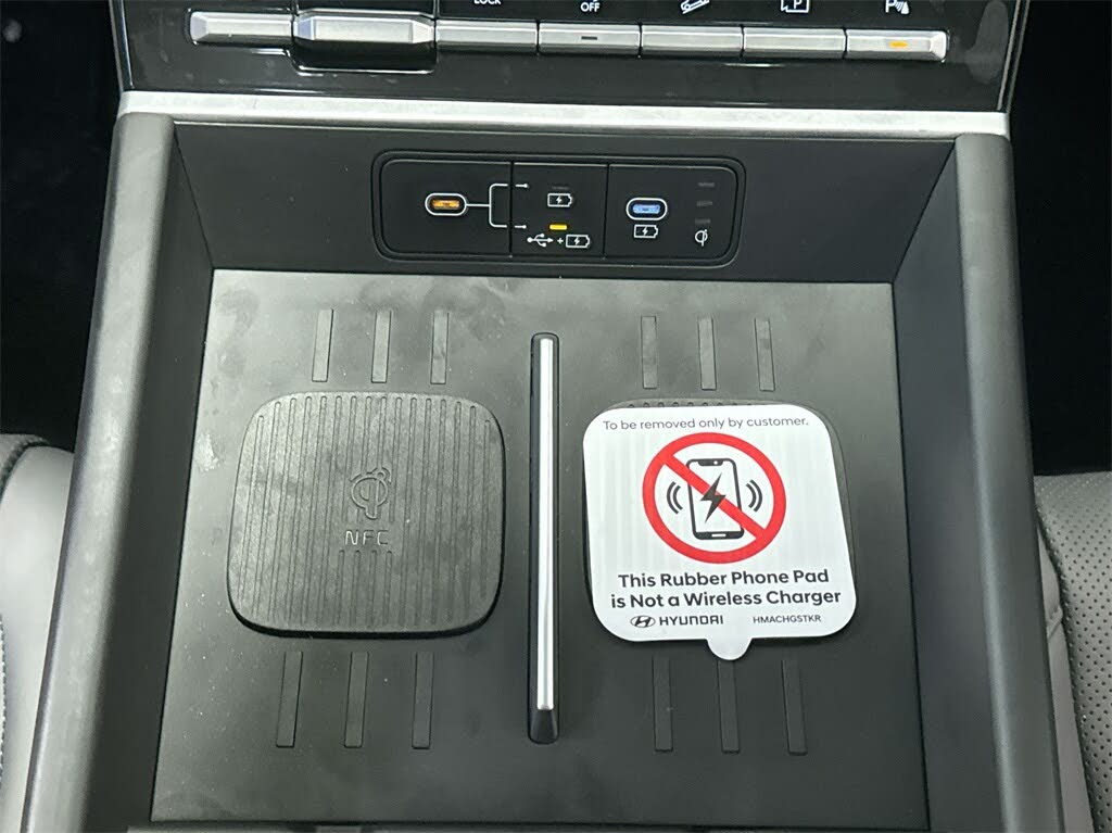 Image of 2025 Hyundai Santa Fe
