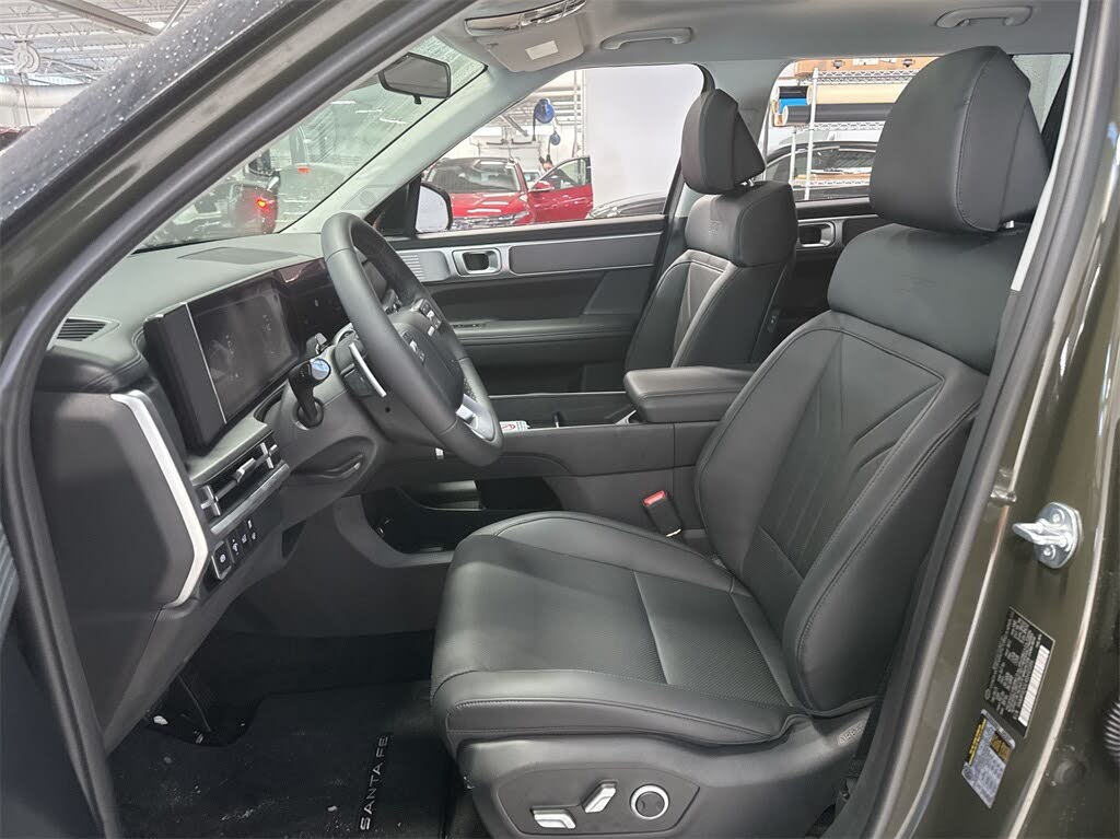 Image of 2025 Hyundai Santa Fe