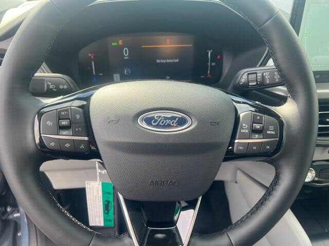 Image of 2025 Ford Escape Hybrid Plug-in