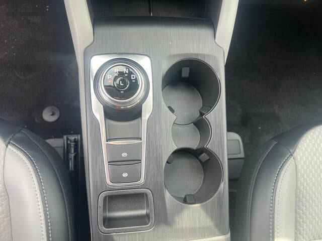 Image of 2025 Ford Escape Hybrid Plug-in