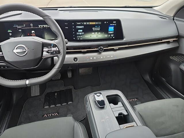 Image of 2025 Nissan Ariya