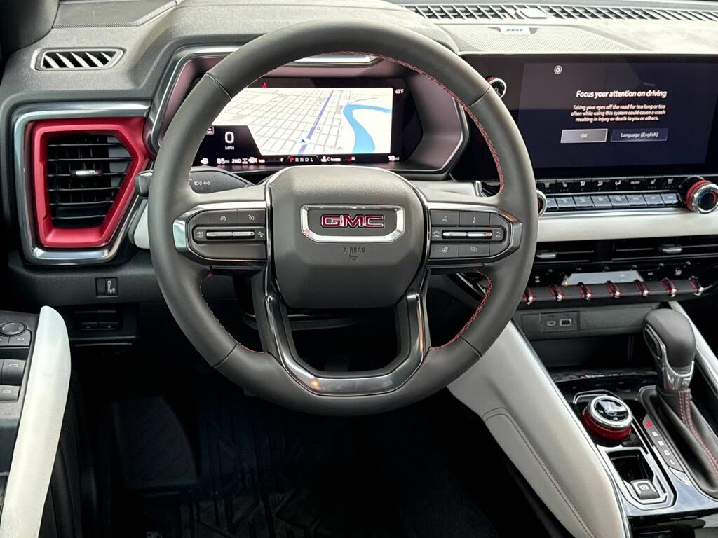2024 GMC Canyon