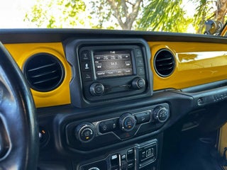 2019 Jeep Wrangler Unlimited thumbnail – Lighthouse Point, FL – 37