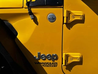 2019 Jeep Wrangler Unlimited thumbnail – Lighthouse Point, FL – 10