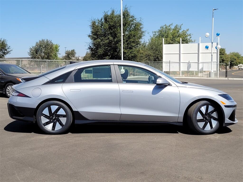 Image of 2025 Hyundai IONIQ 6