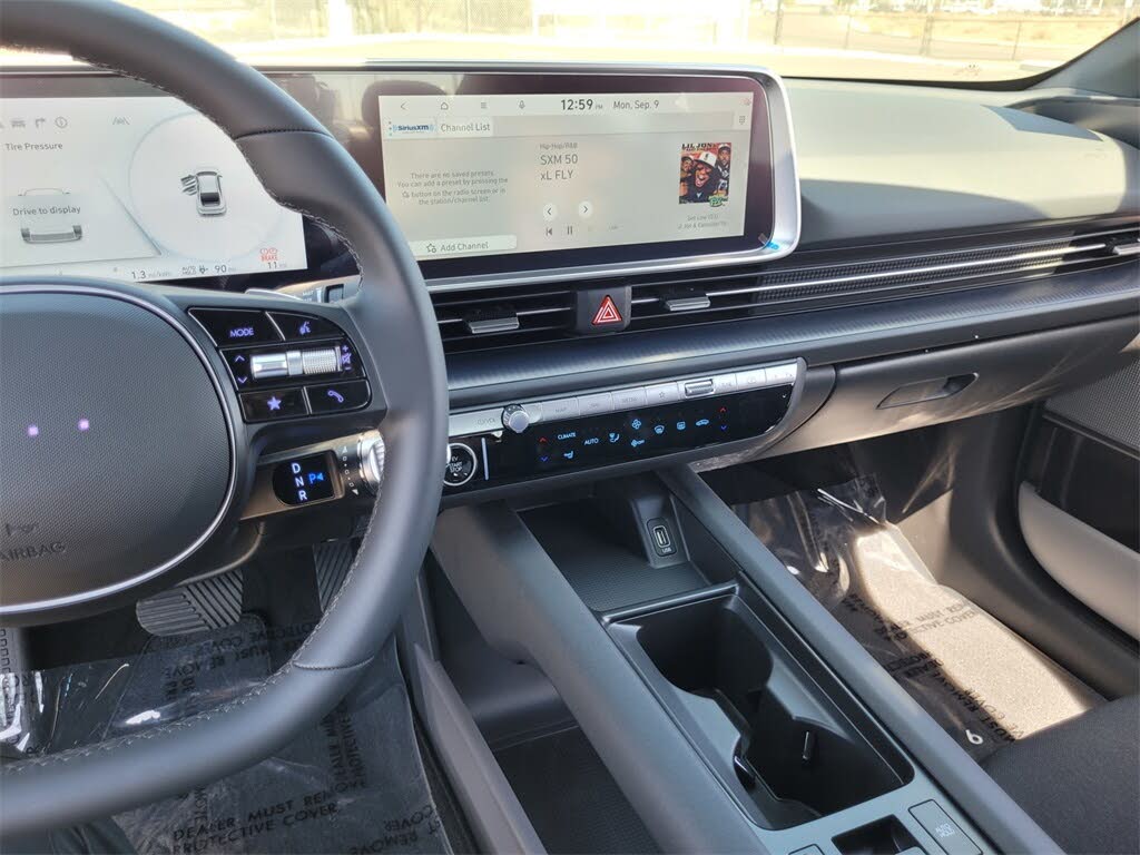 Image of 2025 Hyundai IONIQ 6