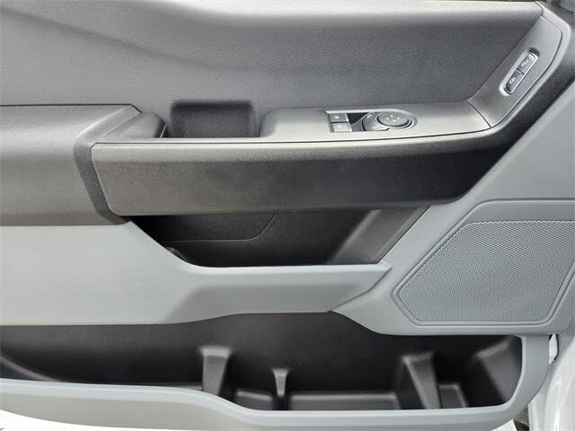 Ford F-350 Super Duty Chassis