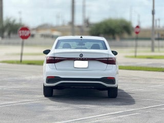 2025 Volkswagen Jetta thumbnail – Miami, FL – 17
