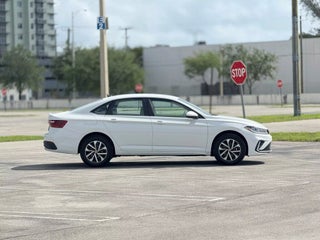 2025 Volkswagen Jetta thumbnail – Miami, FL – 15