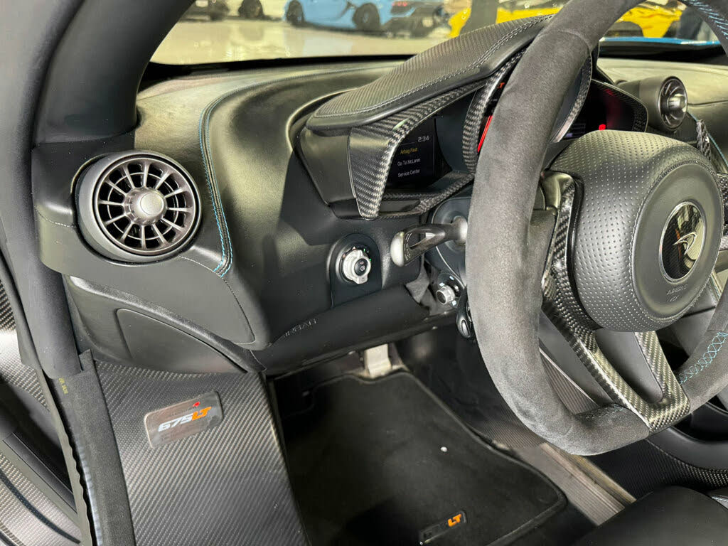 2016 McLaren 675LT Spider Base
                                    for sale in Ft. Lauderdale, FL – photo 40
