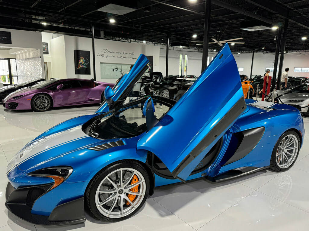 2016 McLaren 675LT Spider Base
                                    for sale in Ft. Lauderdale, FL – photo 10