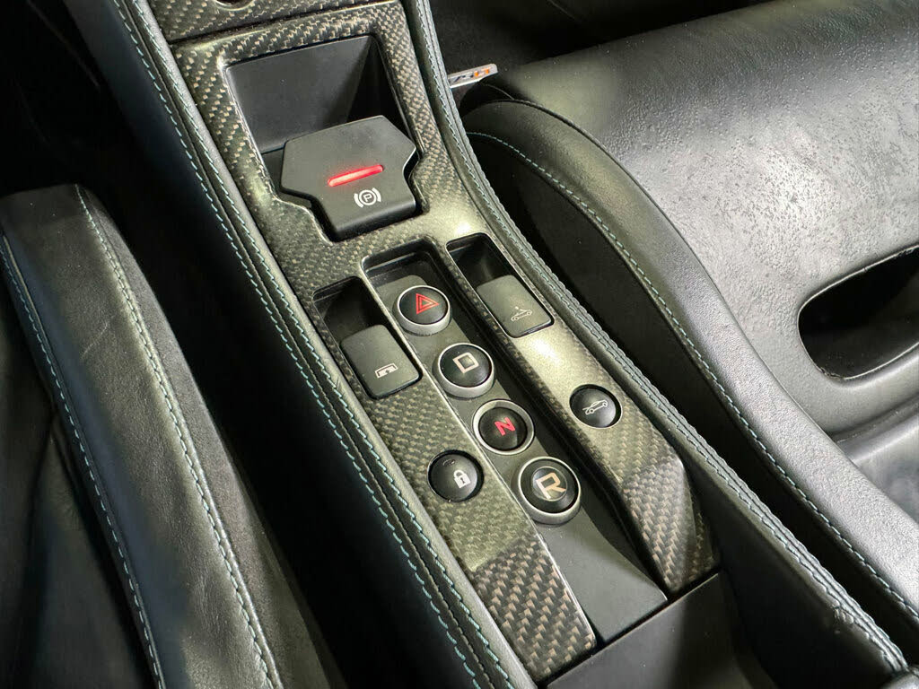 2016 McLaren 675LT Spider Base
                                    for sale in Ft. Lauderdale, FL – photo 33