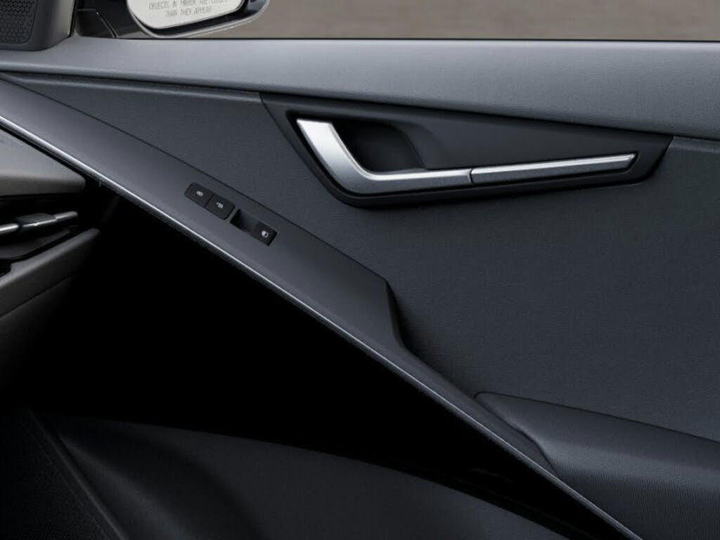 Image of 2025 Kia Niro